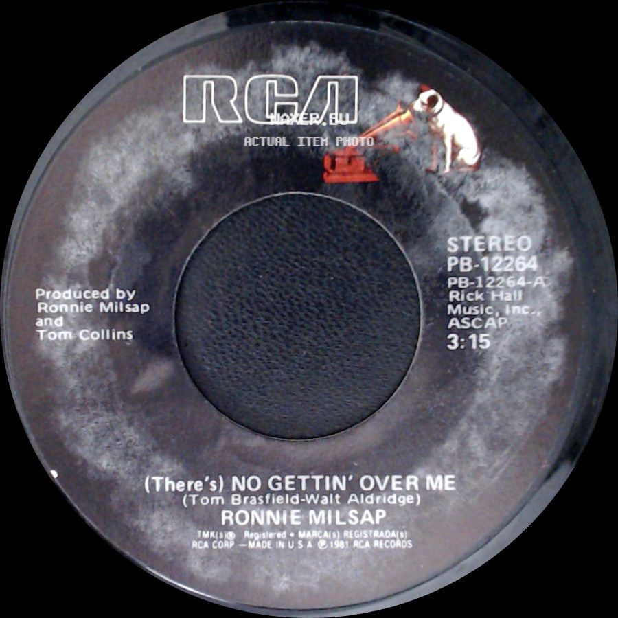 Ronnie Milsap - I Live My Whole Life At Night / (There's) No Gettin' Over Me side B