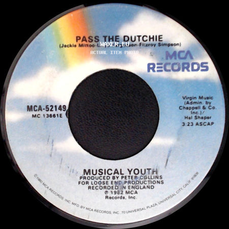 Musical Youth - Give Love A Chance / Pass The Dutchie side B