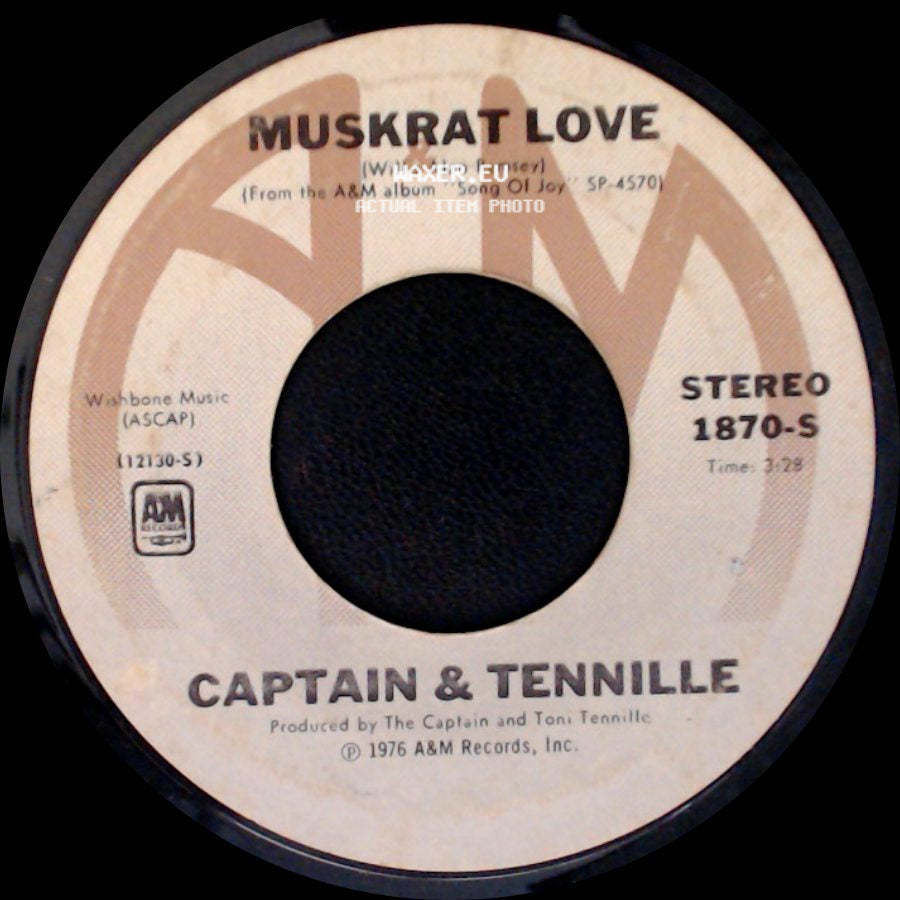 Captain & Tennille - Muskrat Love / Honey Come Love Me side A
