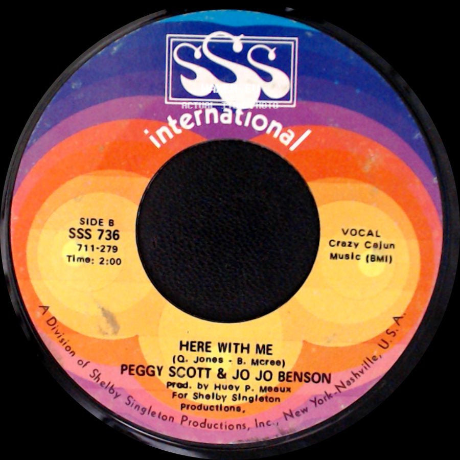 Peggy Scott & Jo Jo Benson - Lover's Holiday / Here With Me side B