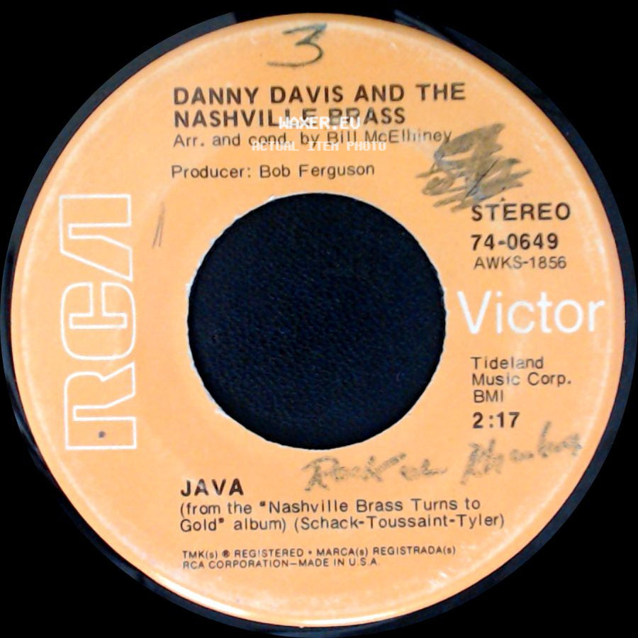 Danny Davis And The Nashville Brass - Flowers On The Wall / Java side B