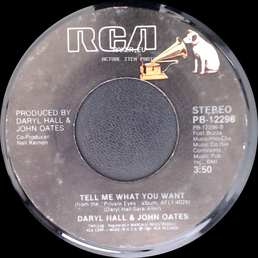 Daryl Hall & John Oates - Private Eyes / Tell Me What You Want side B
