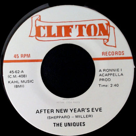 The Uniques - Kiss, Kiss, Kiss / After New Year's Eve side B