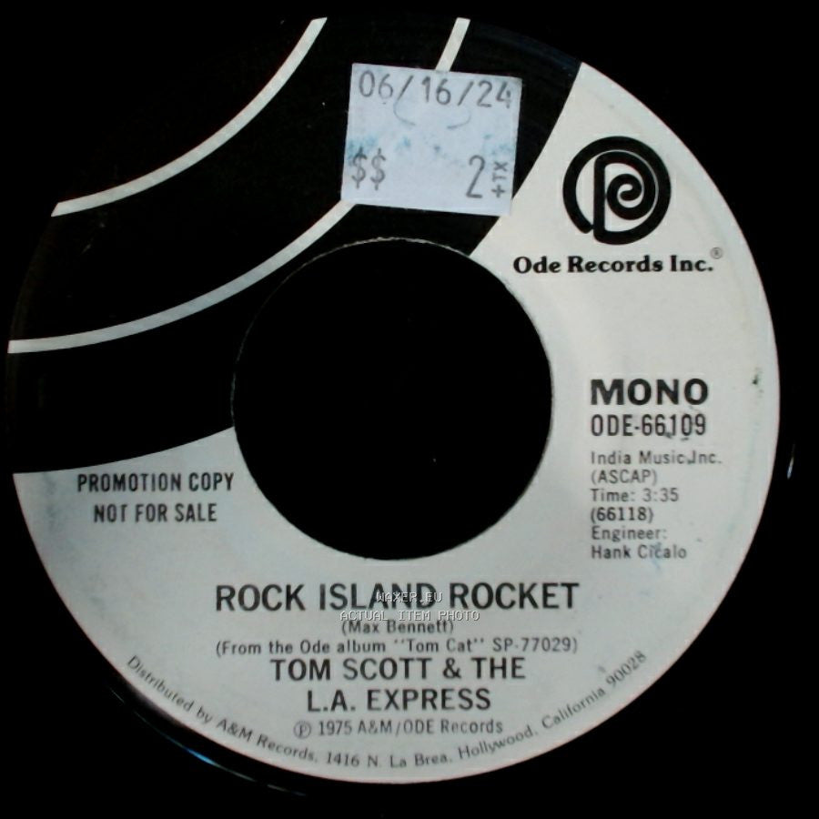 Tom Scott & The L.A. Express - Rock Island Rocket / Rock Island Rocket side B