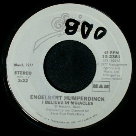 Engelbert Humperdinck - This Moment In Time / I Believe In Miracles side B