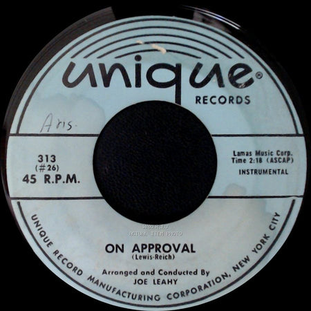 Unknown Artist - On Approval / Wondering side A