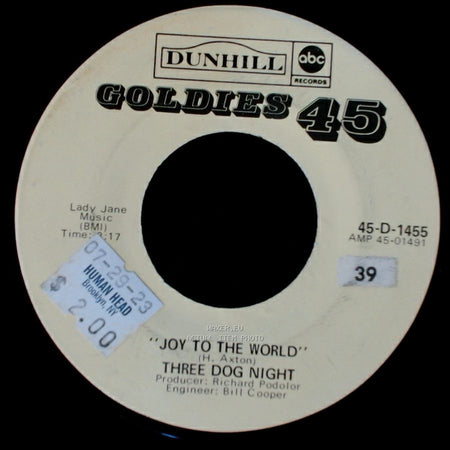 Three Dog Night - Joy To The World / I Can Hear You Calling side A
