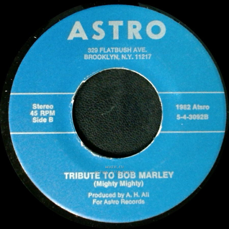 Unknown Artist - Super Star / Tribute To Bob Marley (Mighty Mighty) side B