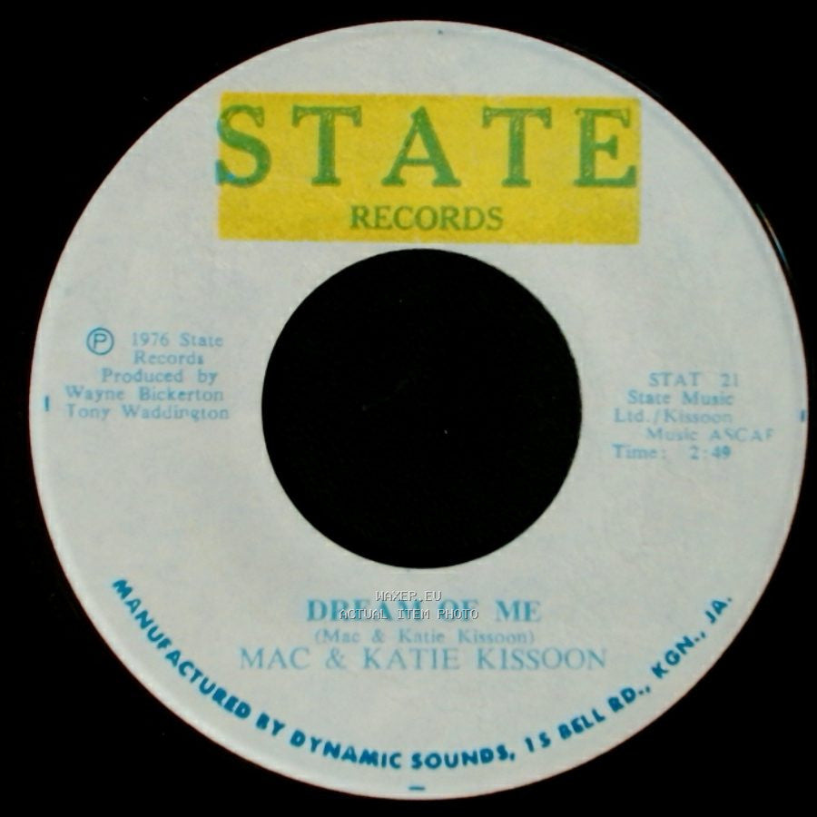 Mac & Katie Kissoon - The Two Of Us / Dream Of Me side B