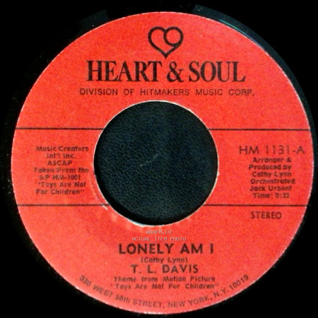 T. L. Davis - Lonely Am I / Cathy side A