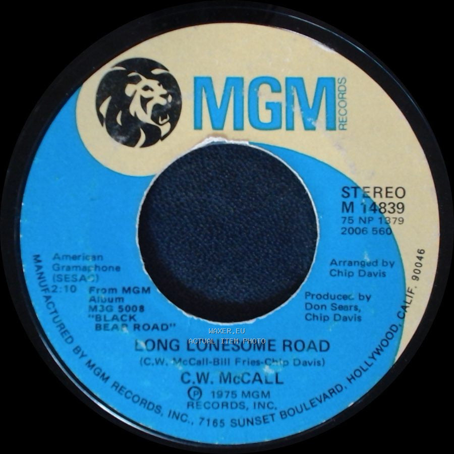 C.W. Mccall - Convoy / Long Lonesome Road side B