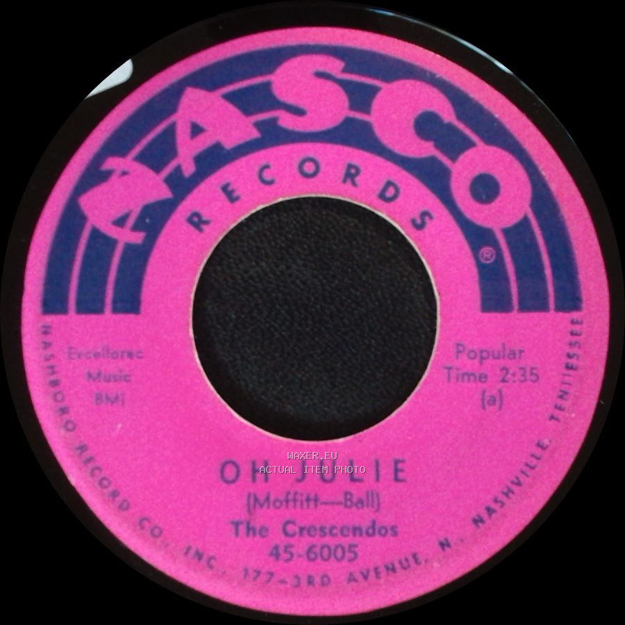 The Crescendos - Oh Julie / My Little Girl side A