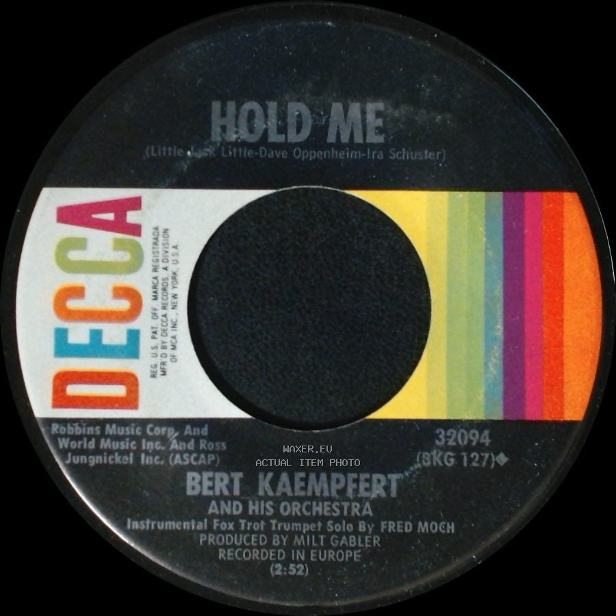 Bert Kaempfert And His Orchestra - Hold Me / Pussy Footin' side A