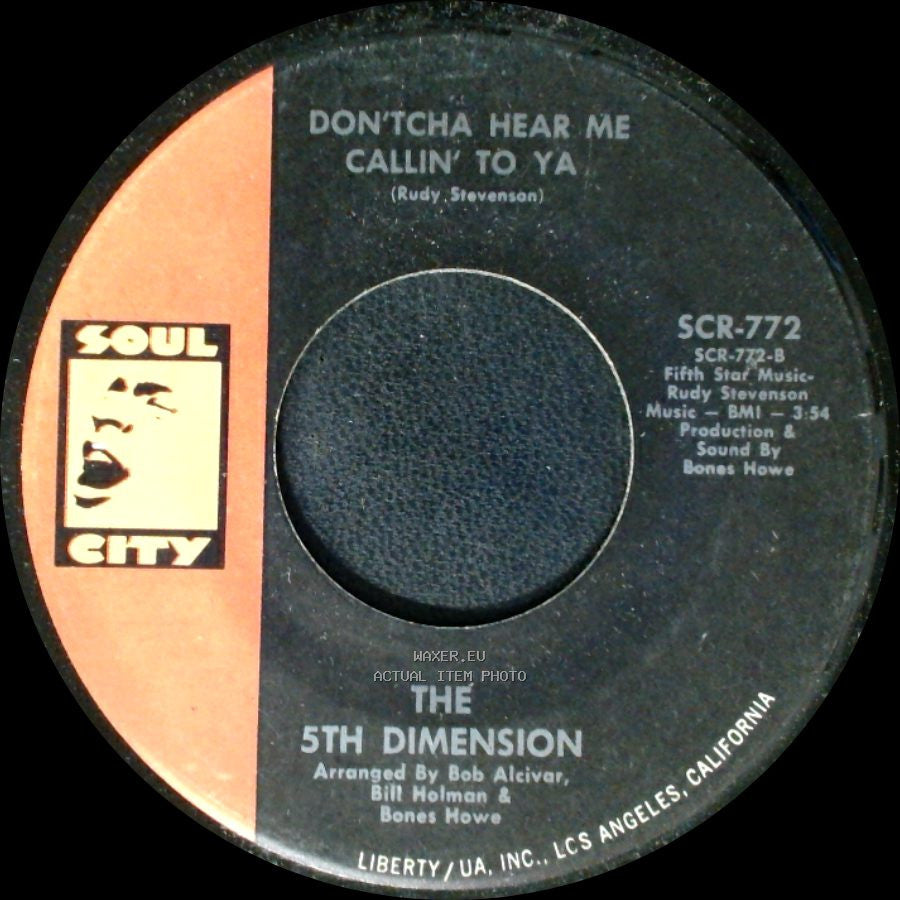 The 5Th Dimension - Don'tcha Hear Me Callin' To Ya / Medley Aquarius Let The Sunshine In The Flesh Failures side A