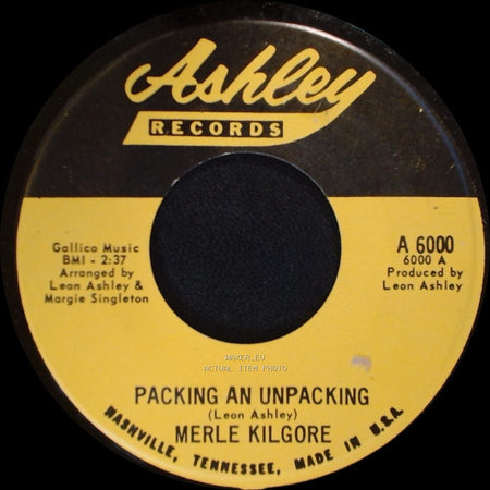 Merle Kilgore - Packing An Unpacking / Beyond My Conscience And The Door side A