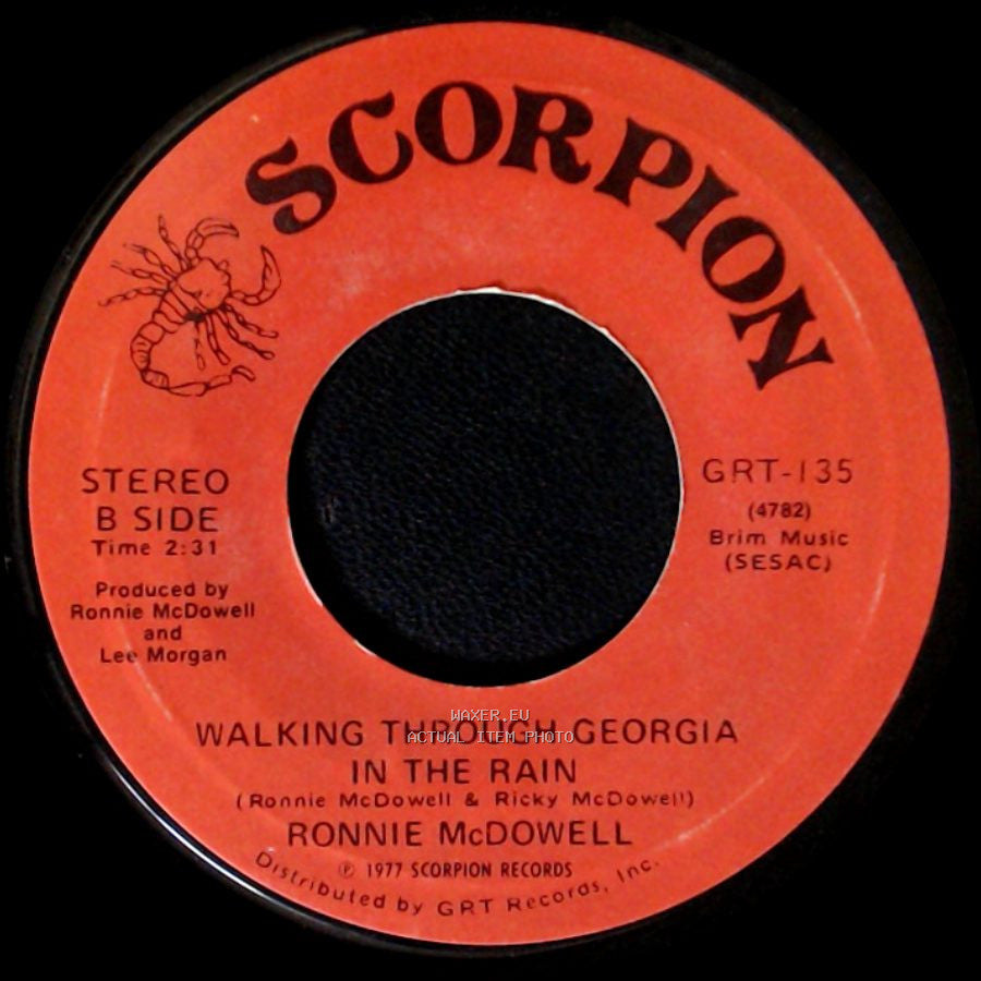 Ronnie Mcdowell - The King Is Gone / Walking Through Georgia In The Rain side B