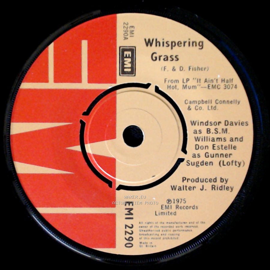 Don Estelle As Gunner Sugden - Whispering Grass / I Should Have Known side A