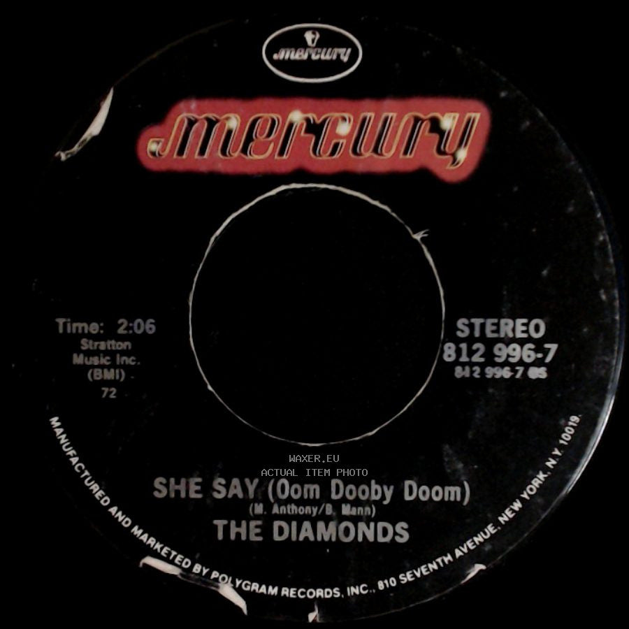 The Diamonds - The Stroll / She Say (Oom Dooby Doom) side B