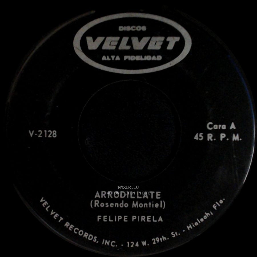 Felipe Pirela - Arrodillate / Somos Novios side A