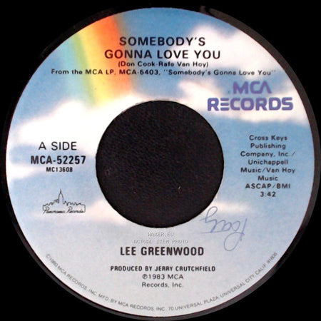 Lee Greenwood - Somebody's Gonna Love You / You're The Woman I Love side A