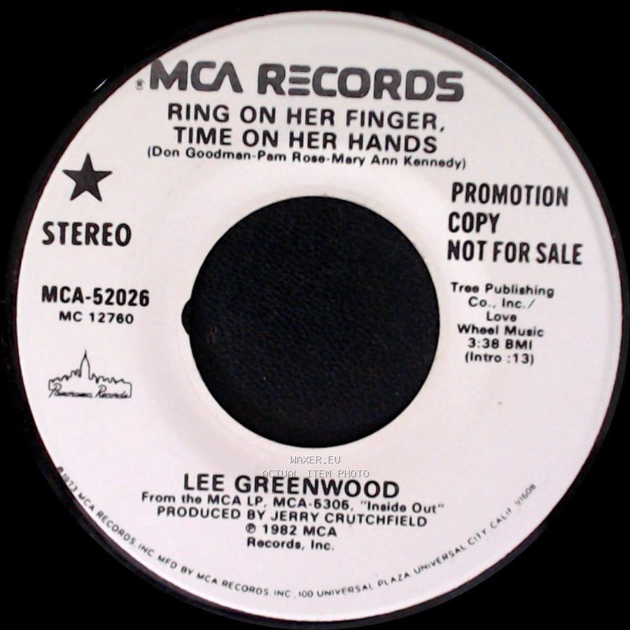 Lee Greenwood - Ring On Her Finger, Time On Her Hands / Ring On Her Finger, Time On Her Hands side A