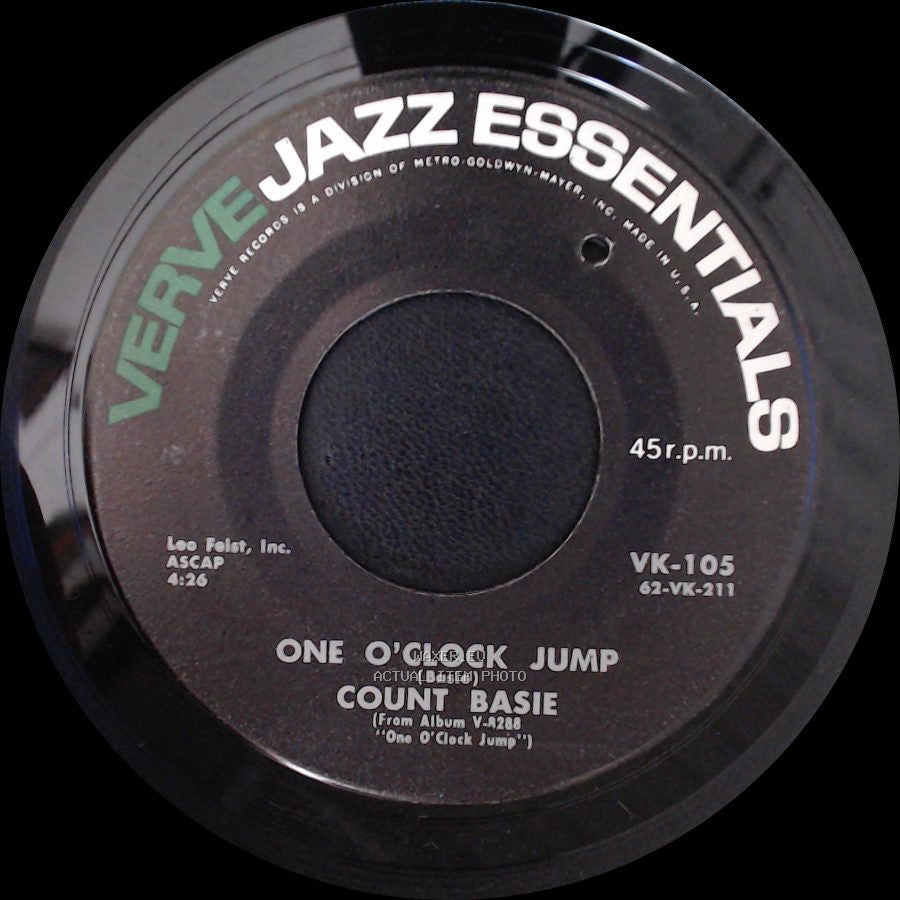 Count Basie - One O'clock Jump / April In Paris side A