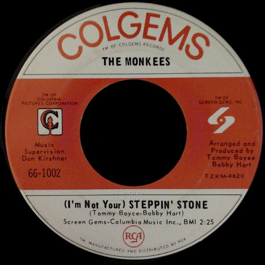 The Monkees - I'm A Believer / (I'm Not Your) Steppin' Stone side B