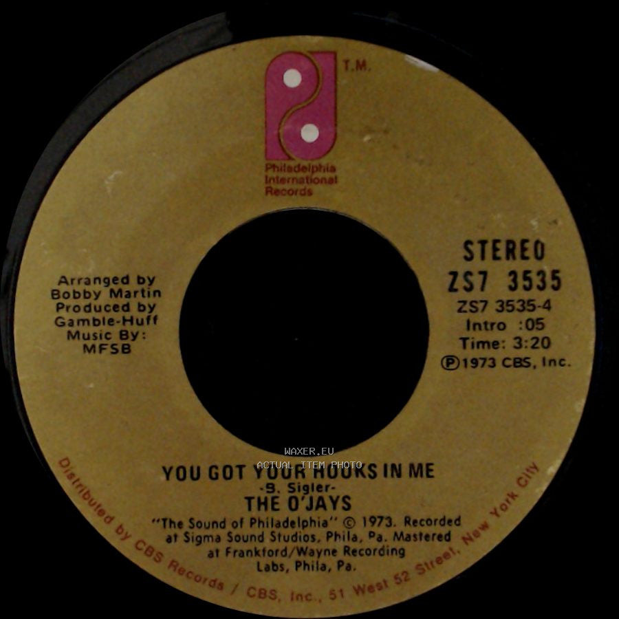 The O'jays - You Got Your Hooks In Me / Put Your Hands Together side A