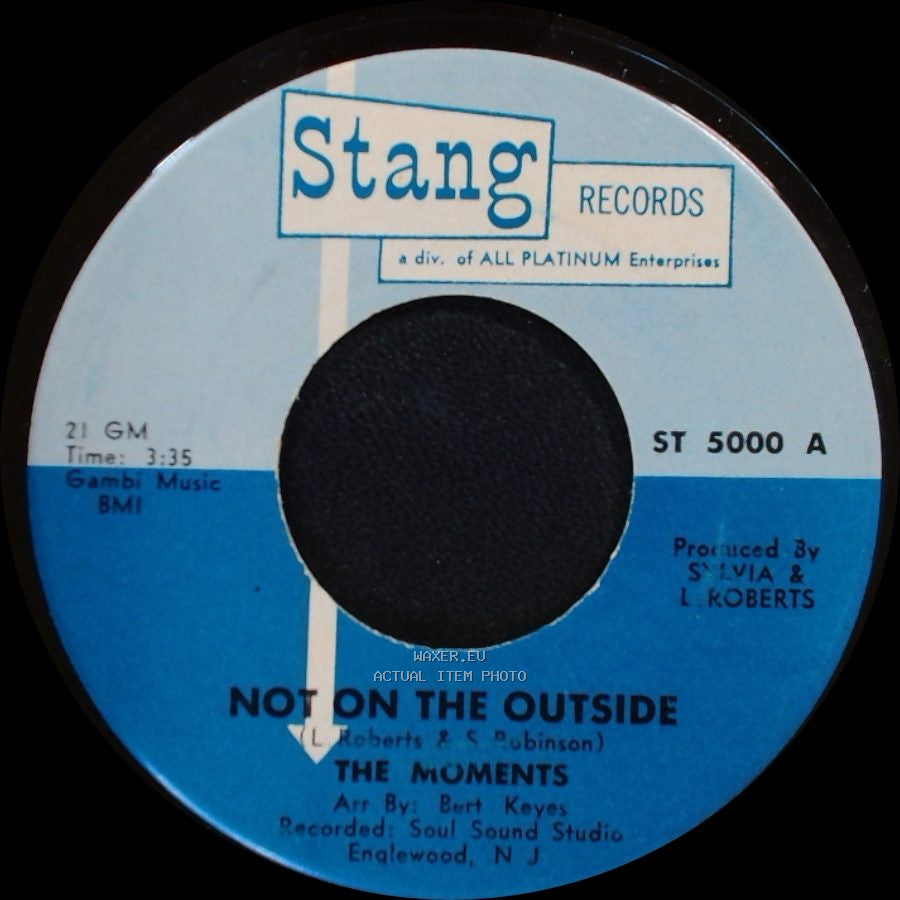 The Moments - Not On The Outside / Understanding side A