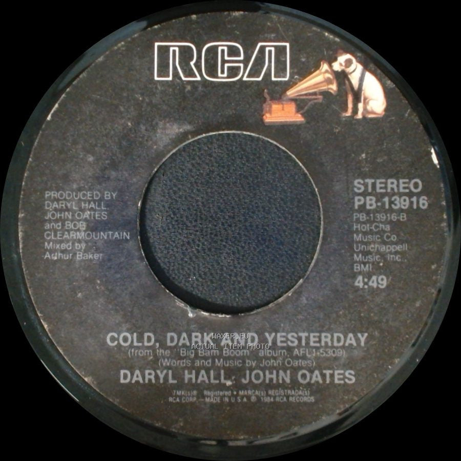 Daryl Hall, John Oates - Out Of Touch / Cold, Dark And Yesterday side B
