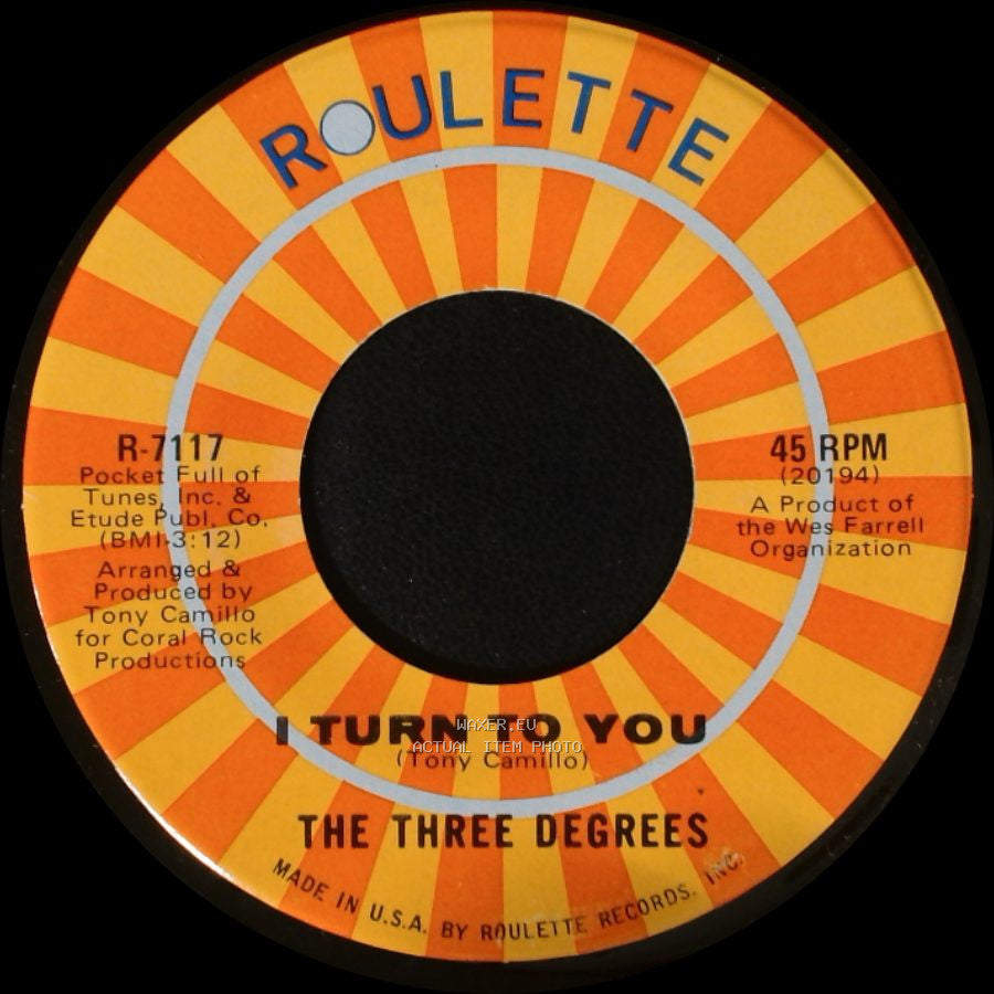 The Three Degrees - Trade Winds / I Turn To You side B