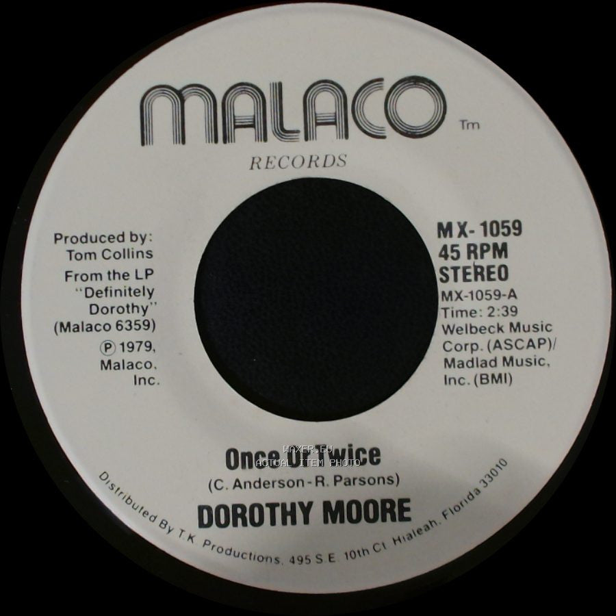 Dorothy Moore - Love Me / Once Or Twice side A