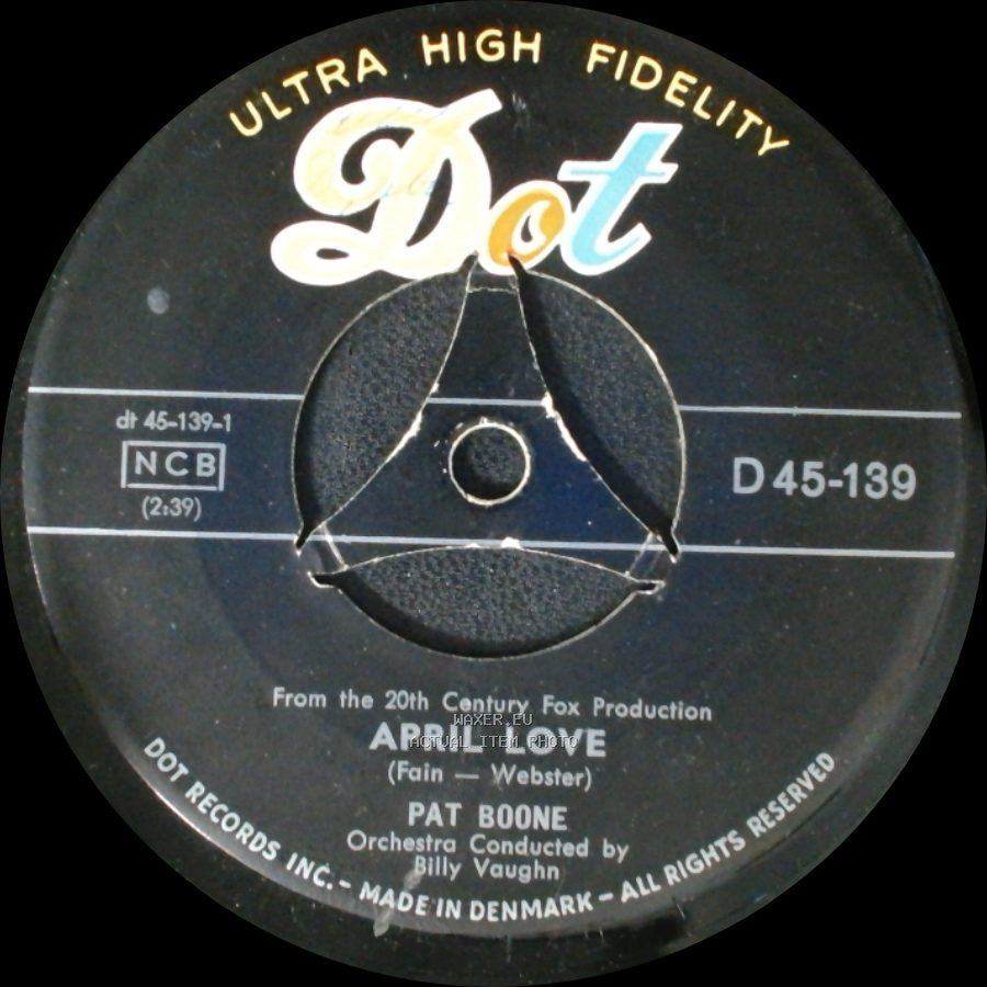Pat Boone - When The Swallows Come Back To Capistrano / April Love side B