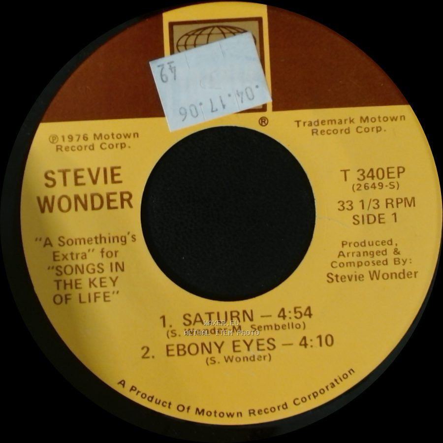 Stevie Wonder - Saturn / Ebony Eyes / "A Something's Extra" For "Songs In The Key Of Life" side A