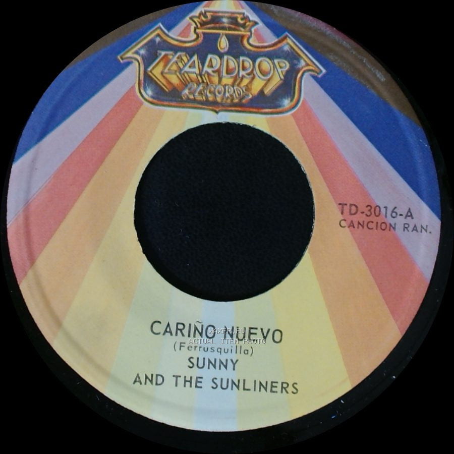 Sunny And The Sunliners - Cariño Nuevo / Sufriendo Y Penando side A