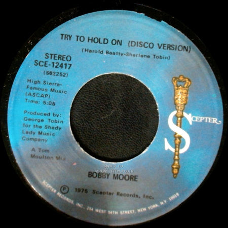 Bobby Moore - Try To Hold On (Disco Version) / Try To Hold On side A
