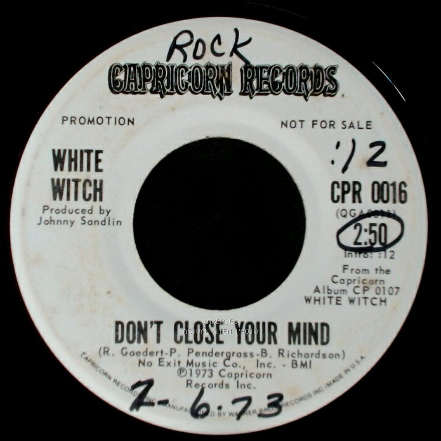 White Witch - Don't Close Your Mind / You're The One side A