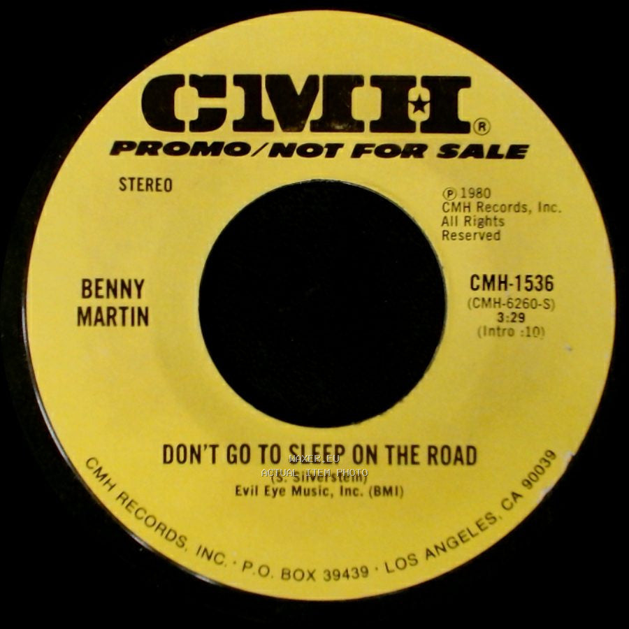 Benny Martin - The Touch Of The Fiddle / Don't Go To Sleep On The Road side B