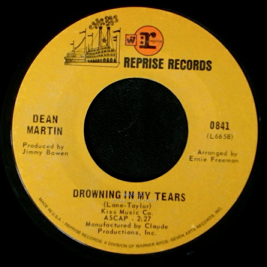 Dean Martin - I Take A Lot Of Pride In What I Am / Drowning In My Tears side B