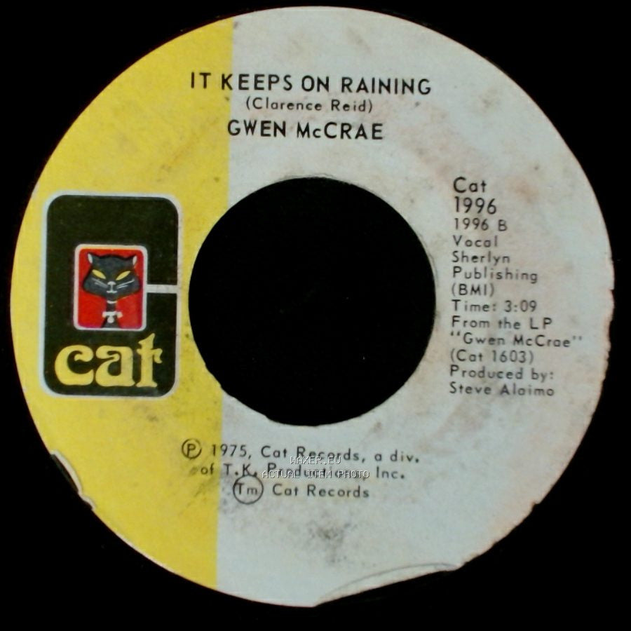 Gwen Mccrae - It Keeps On Raining / Rockin' Chair side A
