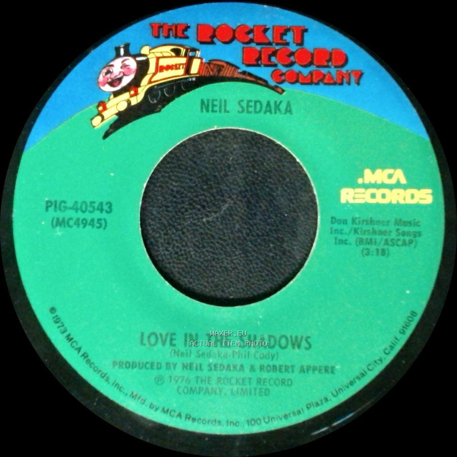 Neil Sedaka - (Baby) Don't Let It Mess Your Mind / Love In The Shadows side B