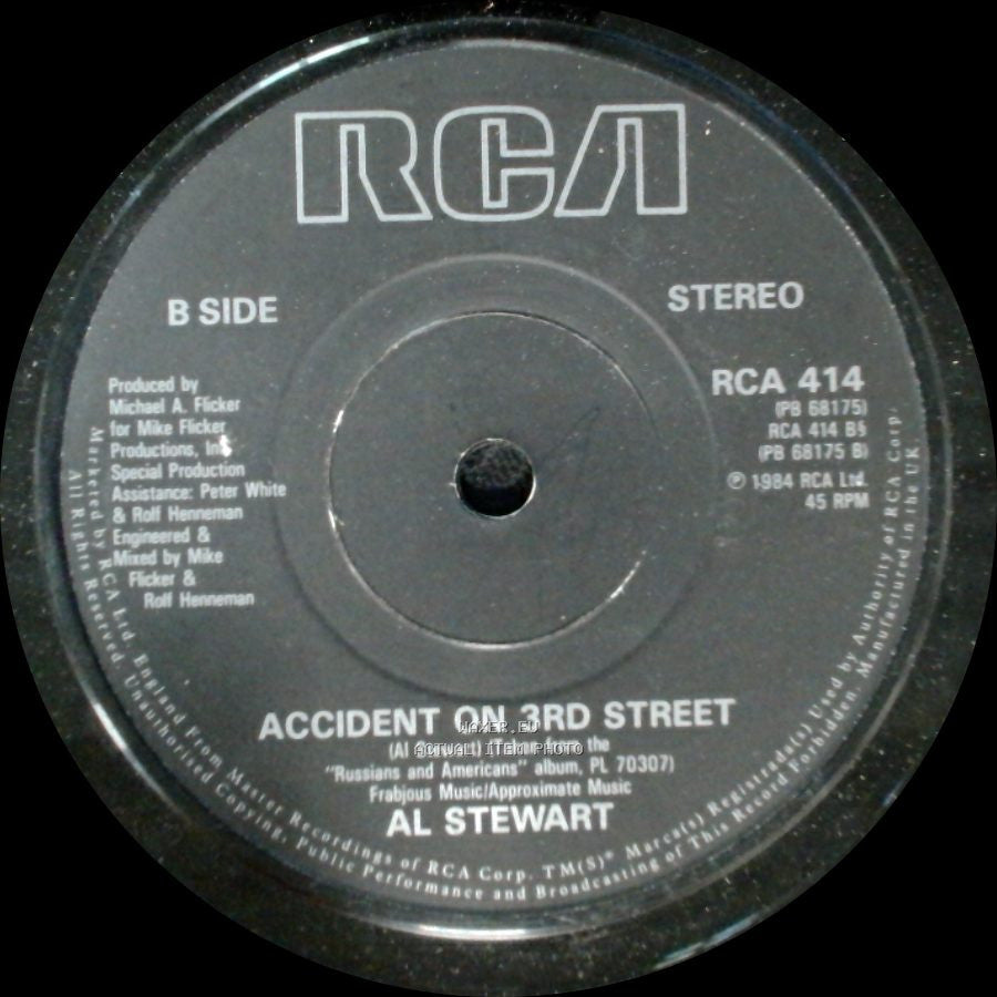 Al Stewart - Lori, Don't Go Right Now / Accident On 3Rd Street side B
