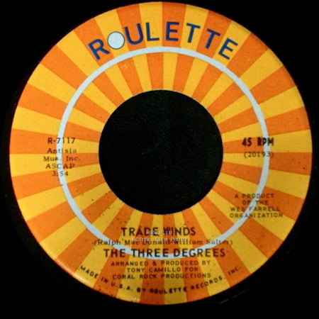 The Three Degrees - I Turn To You / Trade Winds side A