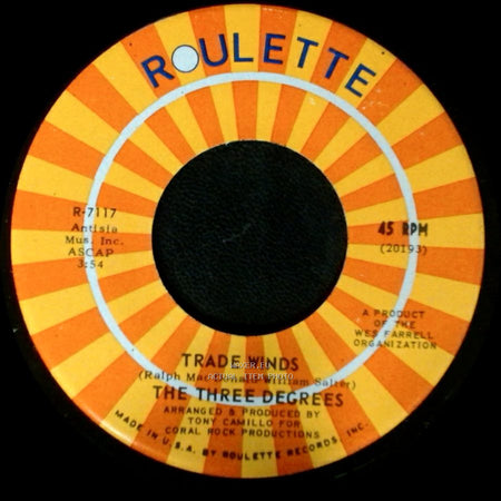 The Three Degrees - I Turn To You / Trade Winds side A