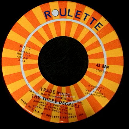 The Three Degrees - I Turn To You / Trade Winds side B