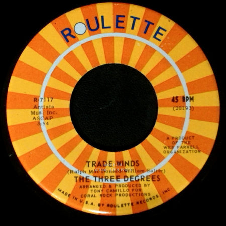 The Three Degrees - I Turn To You / Trade Winds side A