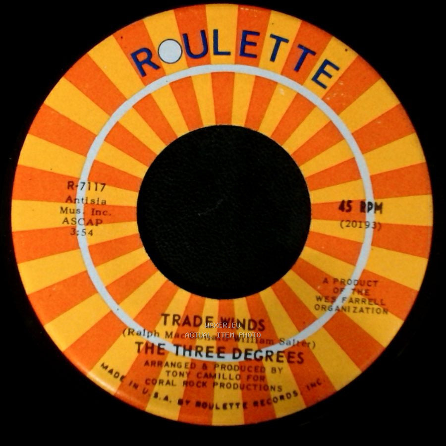 The Three Degrees - I Turn To You / Trade Winds side A