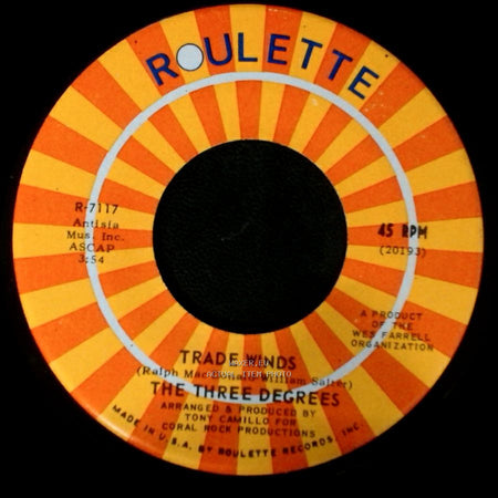 The Three Degrees - I Turn To You / Trade Winds side A