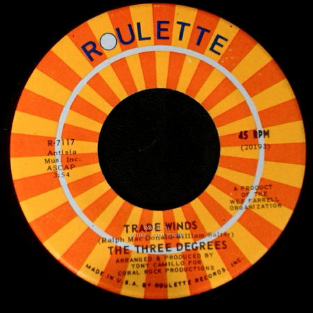 The Three Degrees - I Turn To You / Trade Winds side A