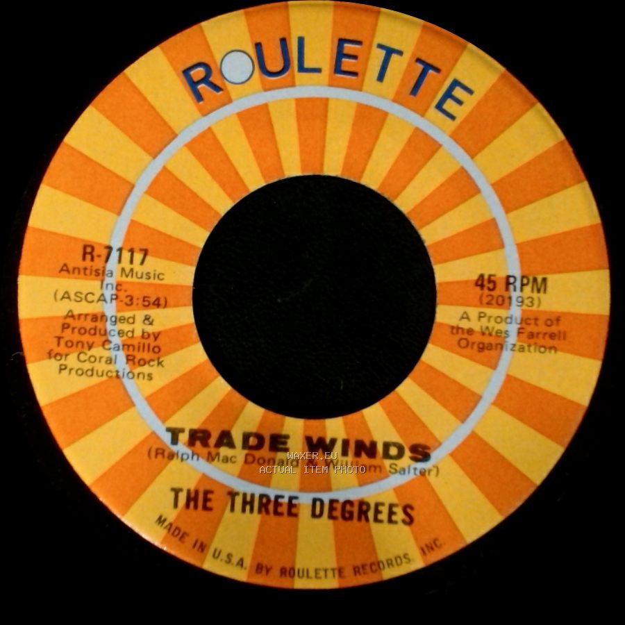 The Three Degrees - I Turn To You / Trade Winds side A